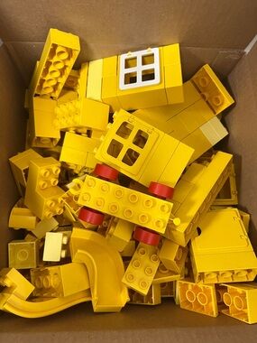Large box of Yellow LEGO DUPLO Building Block, Toy Set for Kids